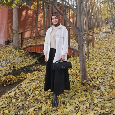 Sahranursena's profile picture. Mimar