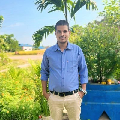 यदि लक्ष्य मिलेन भने बाटो बदलनुहोस
किनकि रुख आफ्नो पात बदल्छ, जरा हैन