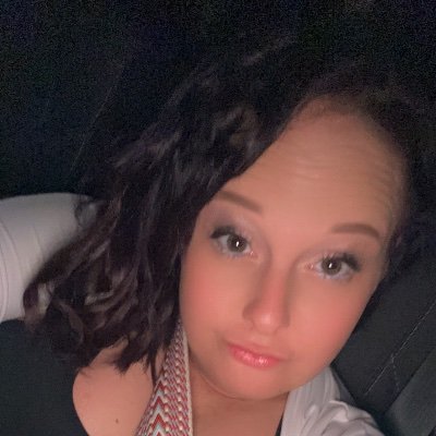 meganlyn126's profile picture. Hey it's me! I love to laugh, have fun, and adventure!