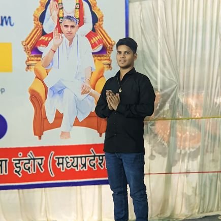 ganesh__das7906's profile picture. Science student 😀
Follower of 🙏🏻Supreme Kabir🙏🏻
From Indore 😜
Simple & Creative Personality 🤩
Loves Indian Food 😋
Idle :- King Kohli 👑
Be respectful😊