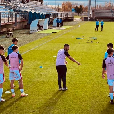 grajalessant27's profile picture. BSc. PROFESIONAL EN DEPORTE 🇨🇴 MSc. ENTR Y REND DEPORTIVO 🇪🇸.    @cultuacademia