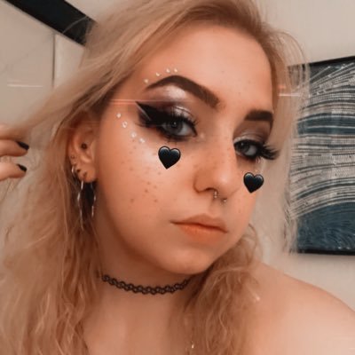 _Rachel_Lu_'s profile picture. |paypal: rachellucas12@yahoo.com| cosplayer| sustain me with raisins