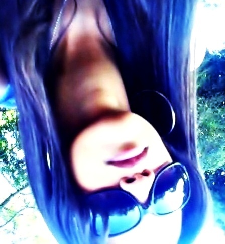 Que o amor viva em seu coração, a compaixão guie seus atos, a fé inspire sua alma.!
 ,,viver. amar. acreditar. (: