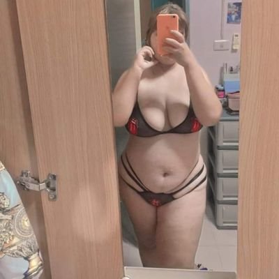 Nookkyyy_2002's profile picture. 🩷🥹อยากมีแฟนดีๆกับเค้าสักคน