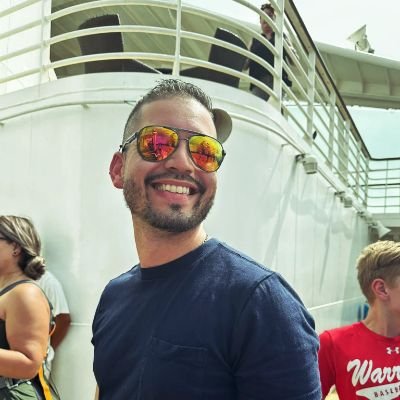 Soy un amante de las producciones y vivo para crear espectáculos que sobrevuelan los niveles de la imaginación. PR 🇵🇷