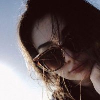 •Zina🪐 (@_niloufarii) 's Twitter Profile