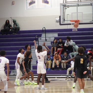 6’2 165| Point Gaurd | Class of 28’ | Hahnville High School | 3.5+ GPA | 3 Sport Athlete