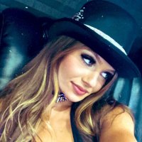 Kassandrah (@sheseesdoom) 's Twitter Profile