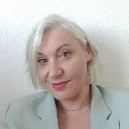 Headmaster of the Brest red cross Nursing School - Director for international affairs #ERASMUS + mes tweets n'engagent que moi.