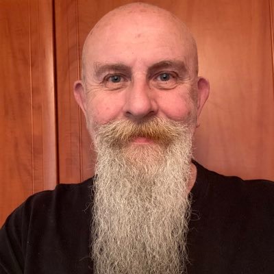 AVFC, Welsh Rugby, Wife, Dog, Grand-kids, Good Food, Kids, Love Most Sports. Correct order (if feeling very brave). Retired. Politically Homeless #HEITS #UTV