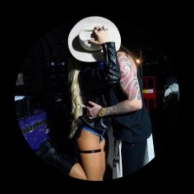 WWE woman’s world champion. this my private page i chat my fans you can say hi 👋…..