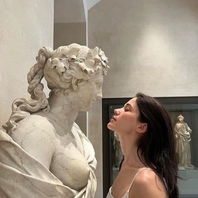 rytl335742's profile picture. تاج راسكم 👩🏼‍🦳🎀 لا تجي بدون فولو😍