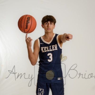 Class of 2025 || 6'1 Guard || Keller High School 🏀 || 3.9 GPA