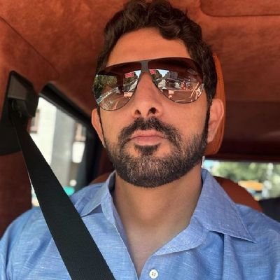 I'm prince Hamdan Fazza and I'm from Dubai 🇦🇪🇦🇪