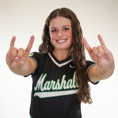 @HerdSB commit🦬💚| Top Gun 18 National #17 | MI/OF | RPHS Varsity Softball #4 | Home to first-2.6 | 4.1 GPA | NCAA ID# 2311158131 |