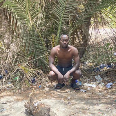 adama33110's profile picture. I’m seeking for assistance from all over the world 🌎 I lived with my siblings