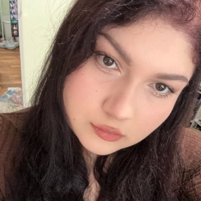 yareliiruelas's profile picture. 