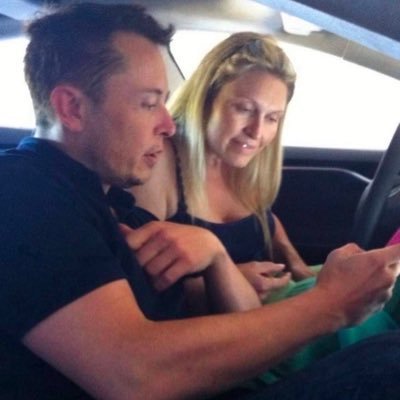 Engineering the future with Elon Musk's vision Turning dreams into reality,Dedicated to fostering a meaningful connection with🚀🪐
@elonmusk
#FuturelsNow#tech