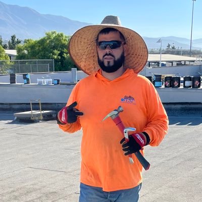 aparicio181051's profile picture. trucking / roofing
