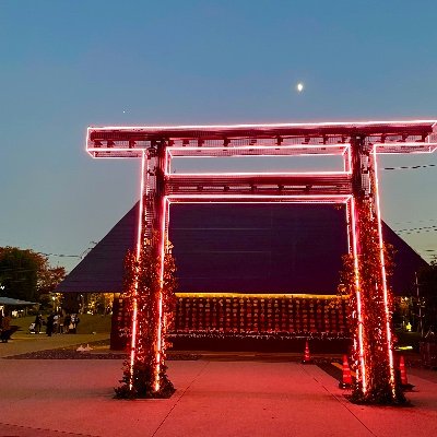 sukekiyo とDIR EN GREY、Seraphが好きです。
SNSで呟くのあまり得意でありませんので基本閲覧専用