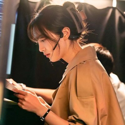 도움이 필요한 사람이 눈앞에 있는데 그냥 참고 있으면.. 우린 왜 거기에 앉아 있는 거죠? 김도기 기사님! 제발 정신차려요. 김도기 기사님! (초면, 구면 맞팔가능 타장르 맞팔도 됨.) 페어는 뒷문.