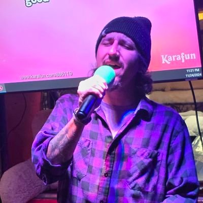 I'm a DJ, an avid gamer, and an outdoor enthusiast. Discord: https://t.co/wtvGFMSK6y Member of @GSDGaming_ttv. Stream Team GSD Gaming