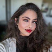 Шурочка с акулой (@selflovefeels) 's Twitter Profile