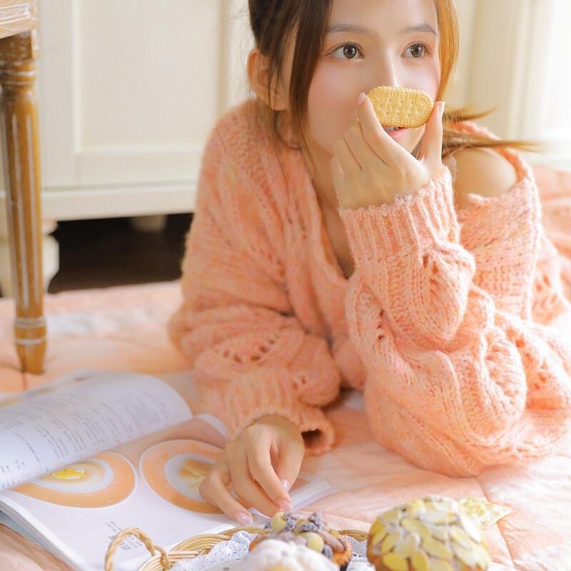 SHughc81931's profile picture. 等愛的人，有最痛苦的希望，和最甜蜜的絕望。