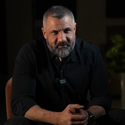 الداعية زيد المصري متخصص في العلوم الشرعيّة على مذهب الإمام الشافعي ، مقدم برنامج ريح بالك على راديو هلا إذاعة القوات المسلحة الأردنية @RadioHalaJO