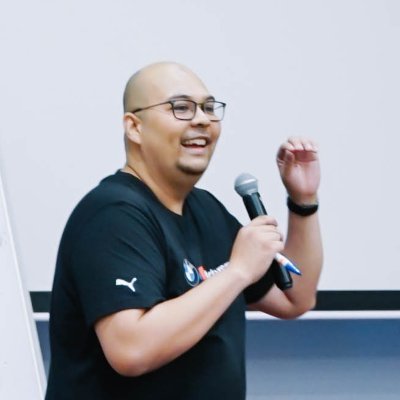 100% Full Time Online Marketer / Speaker / Digital Product Marketing Coach / Affiliate + Dropship Ecom Coach