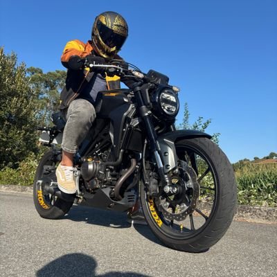 0flip3's profile picture. It's Hard Being A Single Mother, Especially When You Have No Children And Are A Teenage Male

https://t.co/LglaNjAtpW