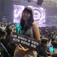 Niks 🌙 (@shinexomeloteen) 's Twitter Profile