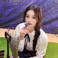 すみれ (@m_miu_luv) 's Twitter Profile