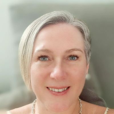 Lynn Woolsey Profile
