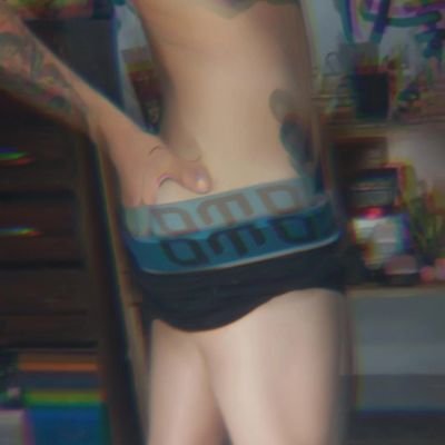 joven de 21 años 🔋
gay (pass)🏳️🌈
con ganas de vivir la vida 😏😉
geminis ♊️
😇😅 a ver quien puede con mi energía...😝😈