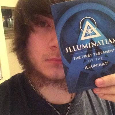 Folgen Sie der Illuminati-Bruderschaft 🔺🔻 🔺️