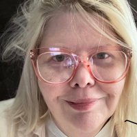 Mavis blessing (@mavism16804) 's Twitter Profile
