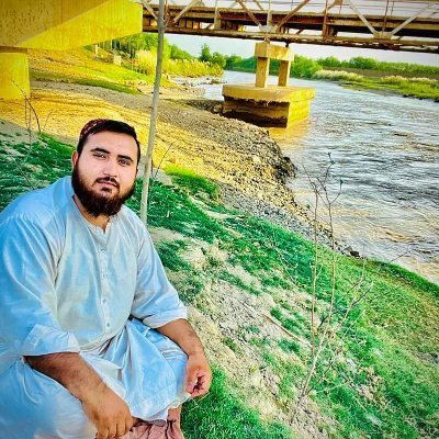 Afghan , Pashtoon ✋, author ✒, love humanity ❤, peace seeker🌷...
PTM✌♥🇦🇫
