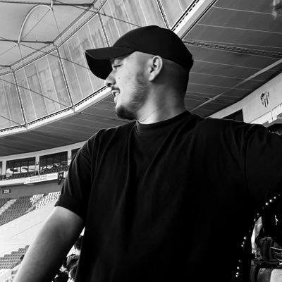 bbedirhan16's profile picture. 𝓣𝓔𝓚𝓢𝓐𝓢 @bursasporsk