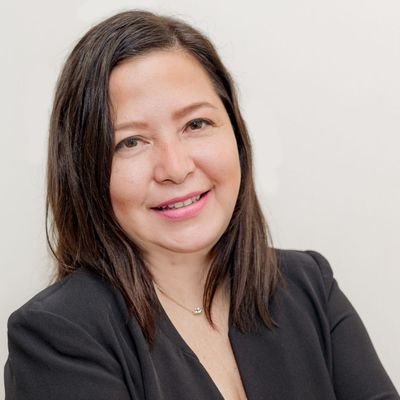 Esposa, Madre y Amiga.
Soy responsable de lo que digo, no de lo que piensas. 100%Azul