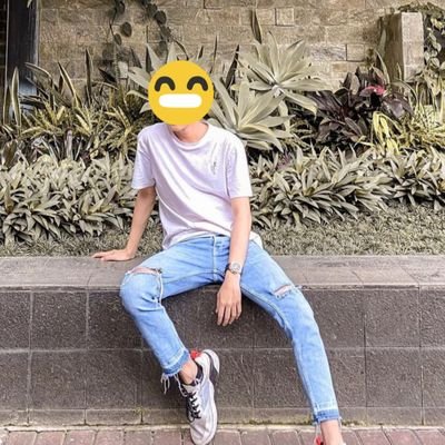 orangnya lagi hibernasi. bye