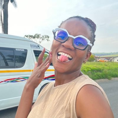 NAMILEMKHIZE's profile picture. Music enthusiast | Advanture is my drug of choice | Literature | Gcwabe Ka Mavovo!🌞💫 Channel : https://t.co/siQhUYJa76