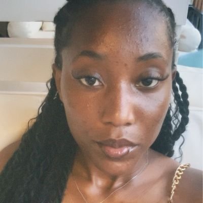 angelaoblitey's profile picture. PSALM 16:2||
forever favoured & abundantly blessed ✨