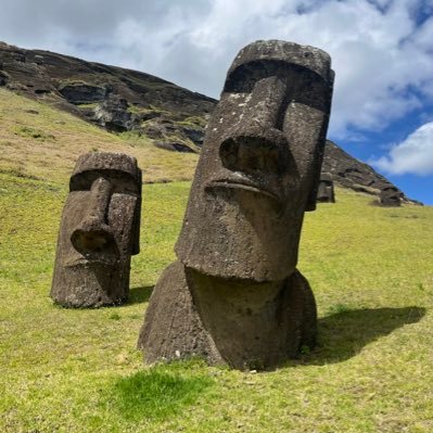 AlexRodRio's profile picture. Cirujano vascular. Lucense. Ya somos 4 en casa.