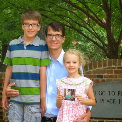 Daddy to Rohan and Maren, English prof, cyclist.