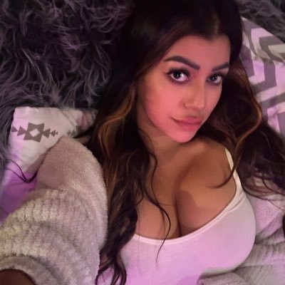 KethleenJ1's profile picture. Instagram @kathleen Jenkins 🥰