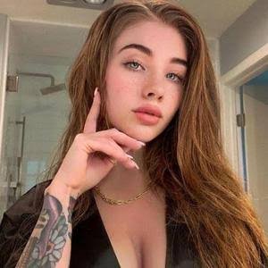 Am7774Michelle's profile picture. I'm single, 30years,from Washington DC . I'm here looking for a serious https://t.co/NDxZKhPZnt just a very cool type, caring, romantic and funny to be with💕💕