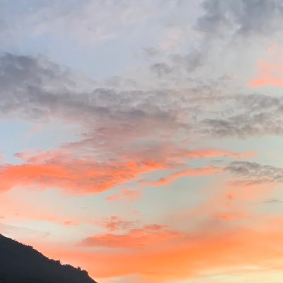 WAAAAAWS's profile picture. 