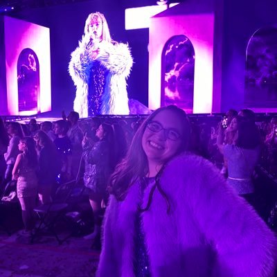 On September 29th Taylor sent me a huge hug and on October 3rd she gave it to me. It was a dream come true.