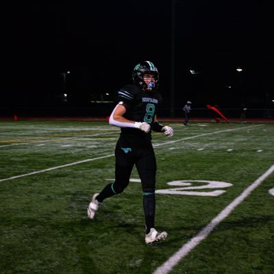 CadenFootball8's profile picture. C/O 2026 CMHS Football 6’2 200 Tight End/ Wide Receiver https://t.co/lPMFBgS3G0